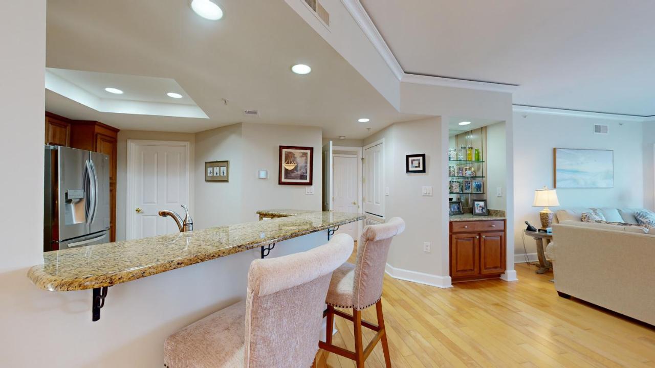  | 5405 Hampton Place South