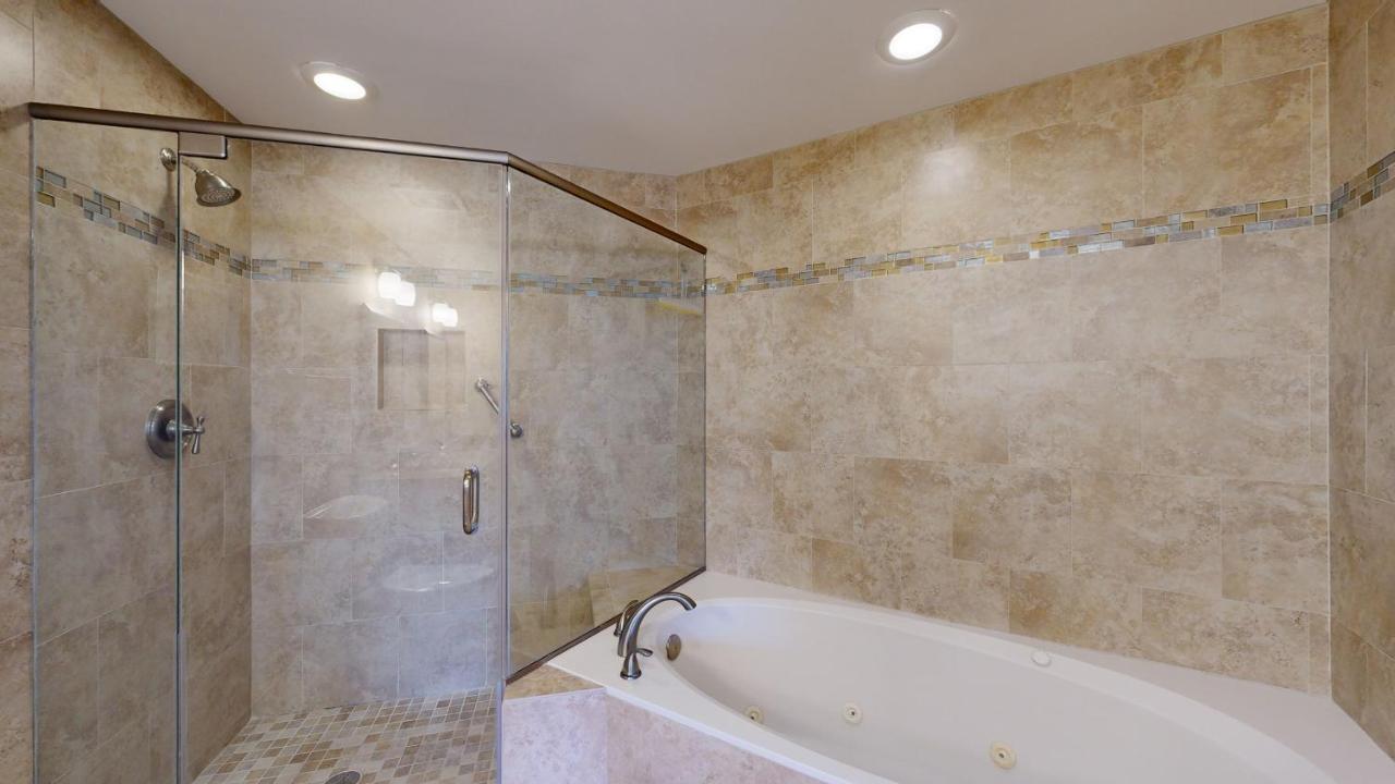  | 5405 Hampton Place South