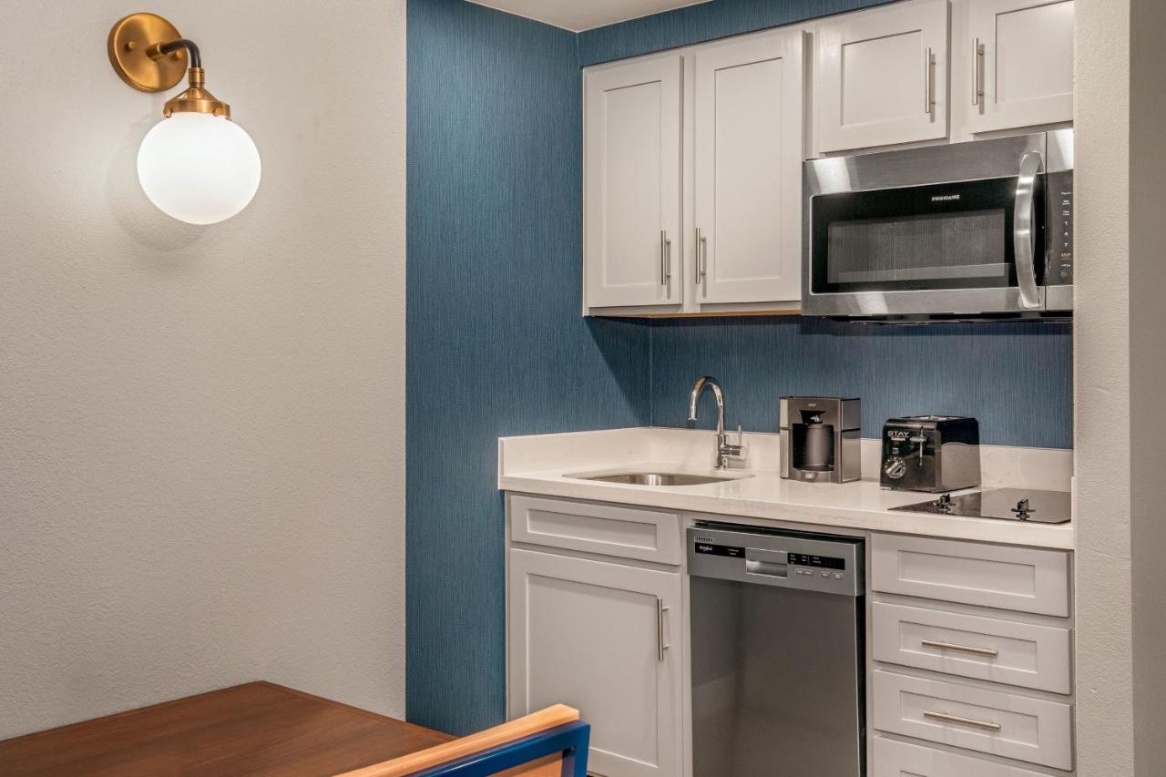 Queen Studio with Sofa Bed at Residence Inn by Marriott Boston Harbor on Tudor Wharf