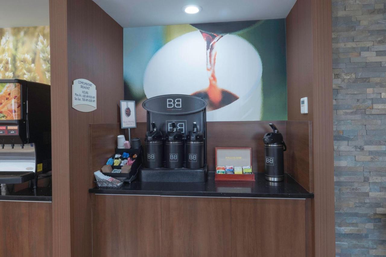| Fairfield Inn & Suites by Marriott Cleveland Streetsboro