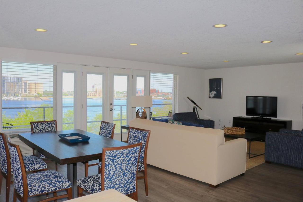  | Southbank Hotel by Marriott Jacksonville Riverwalk