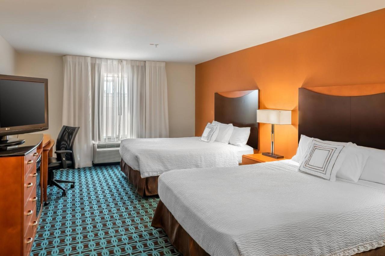 | Fairfield Inn & Suites by Marriott New Braunfels