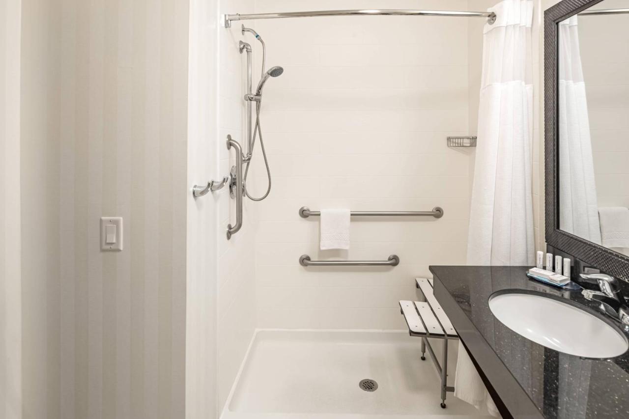 | Fairfield Inn & Suites by Marriott New Braunfels