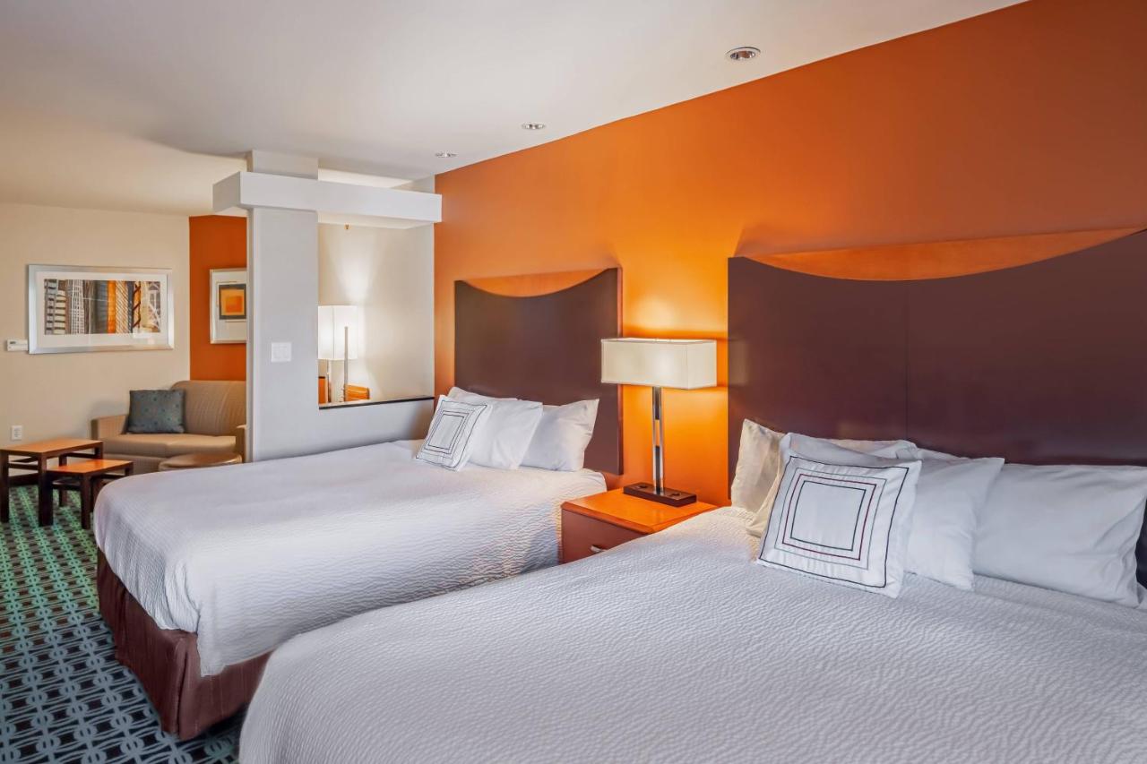| Fairfield Inn & Suites by Marriott New Braunfels