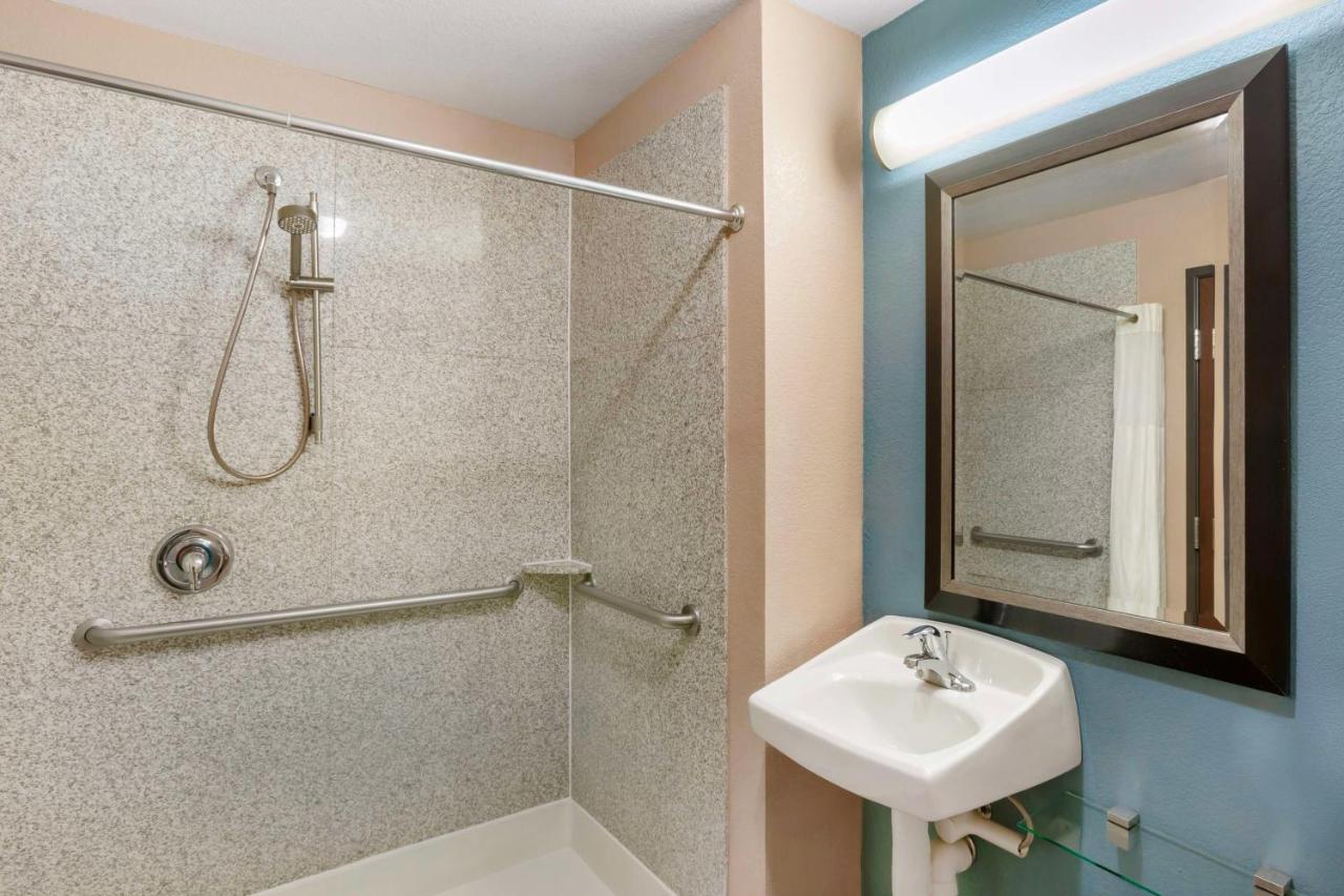 | Best Western Sonora Inn & Suites