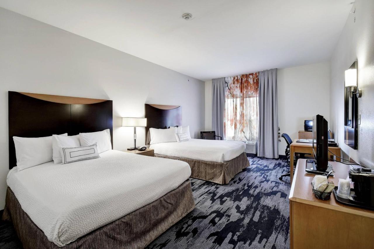 | Fairfield Inn & Suites Marriott San Antonio Boerne