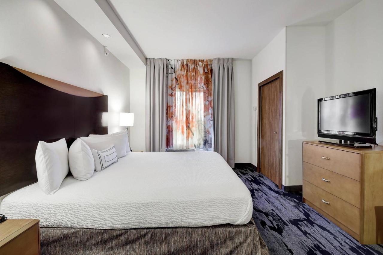 | Fairfield Inn & Suites Marriott San Antonio Boerne