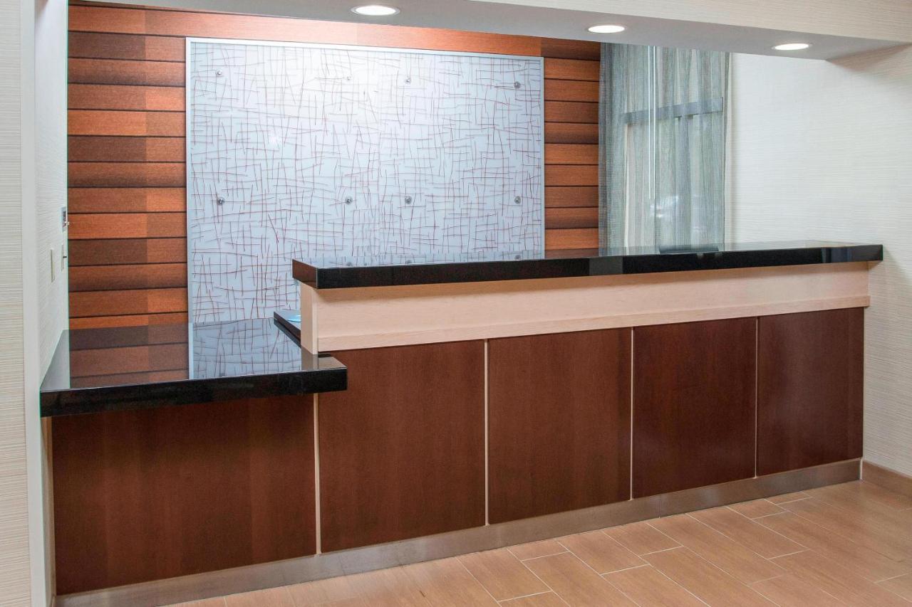 | Fairfield Inn & Suites Chicago Tinley Park