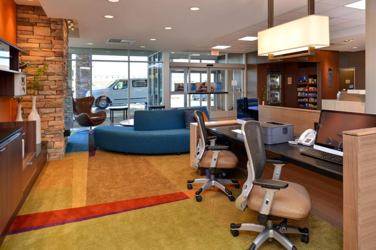 | Fairfield Inn & Suites Sacramento Airport Woodland