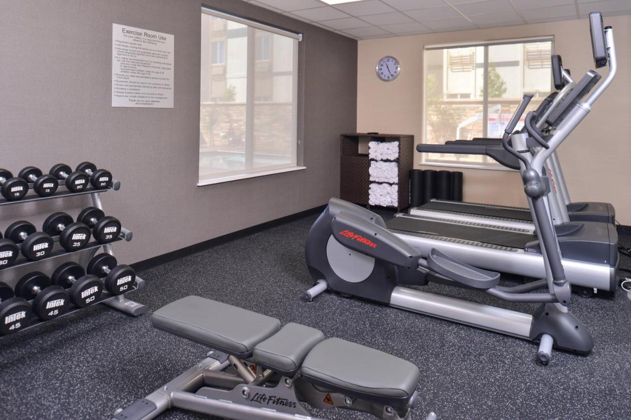 | Fairfield Inn & Suites Sacramento Airport Woodland