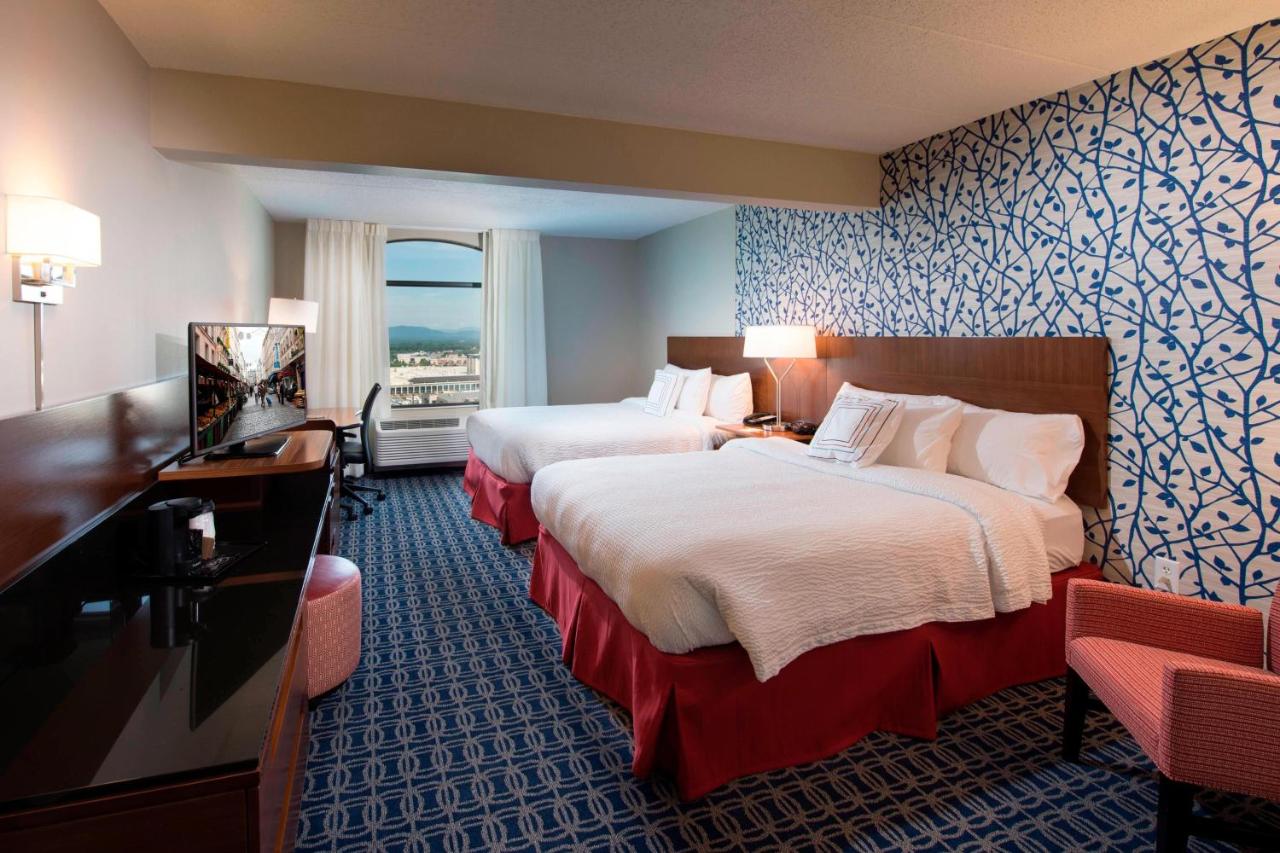 | Fairfield Inn & Suites by Marriott Lynchburg Liberty University