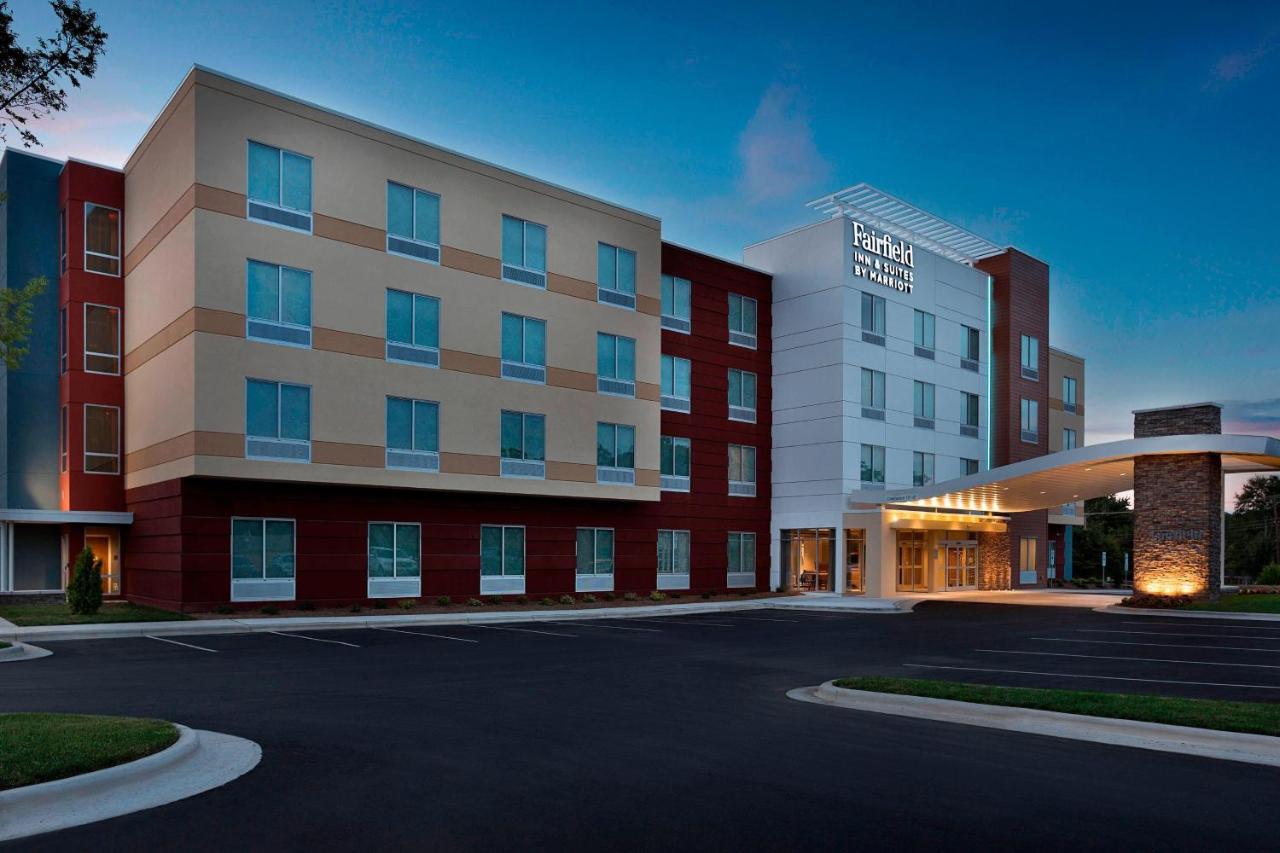 | Fairfield Inn & Suites by Marriott Shelby