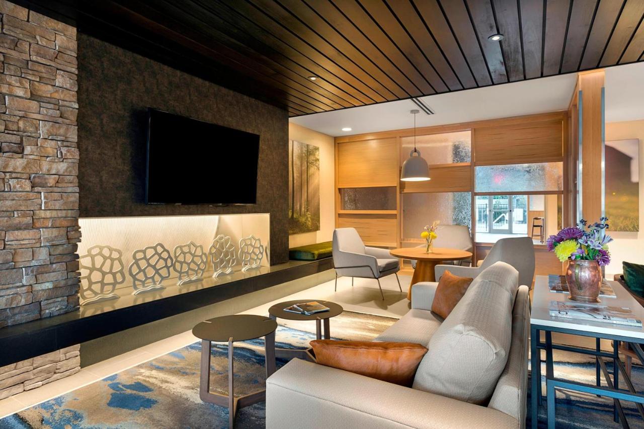 | Fairfield Inn & Suites by Marriott Shelby