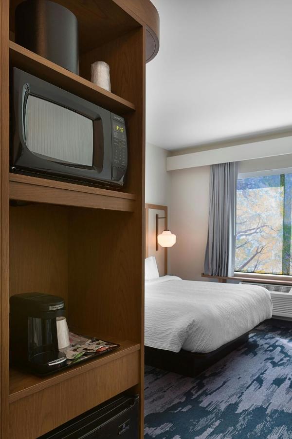 | Fairfield Inn & Suites by Marriott Shelby