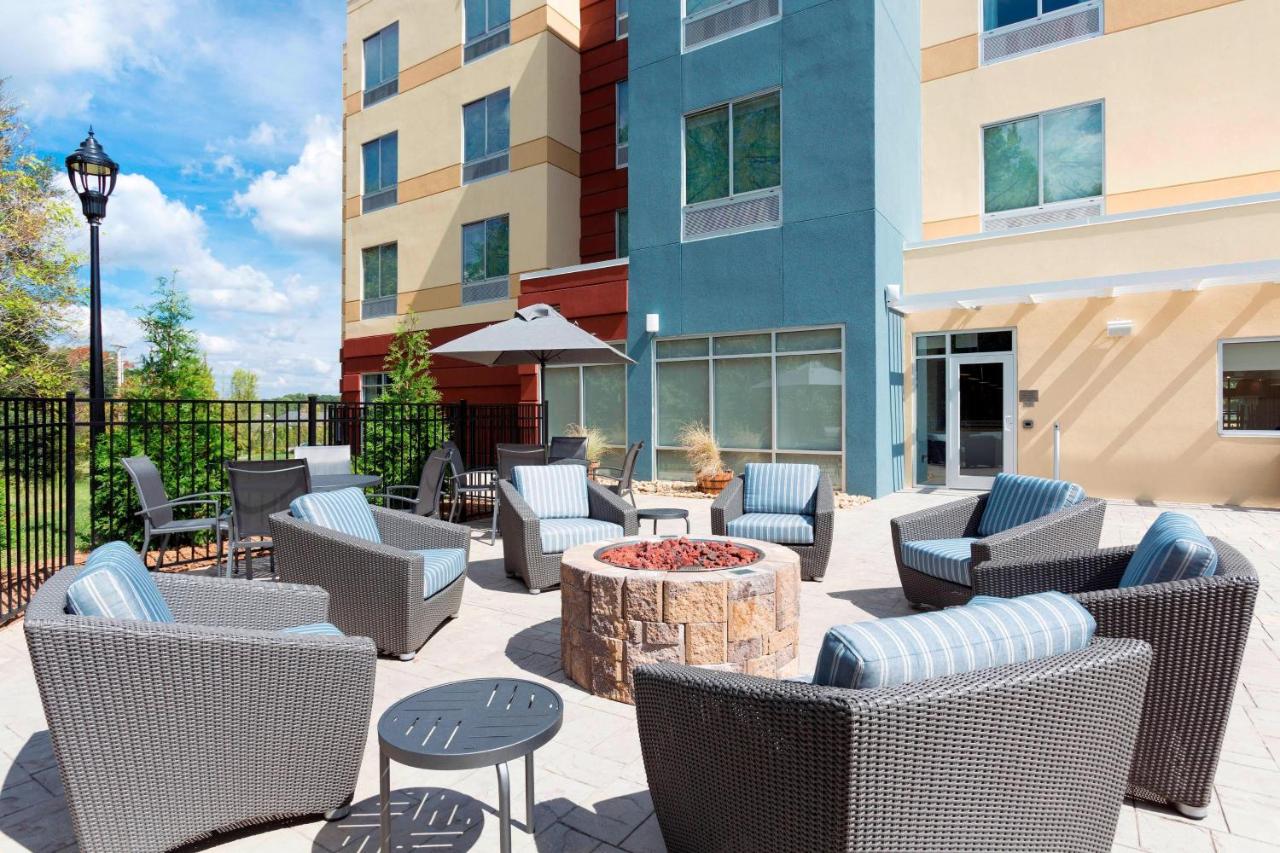 | Fairfield Inn & Suites by Marriott Shelby