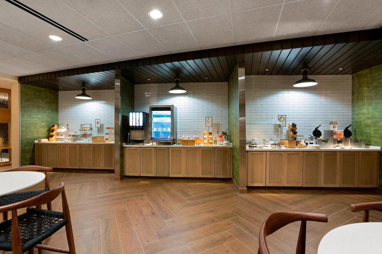 | Fairfield Inn & Suites by Marriott Shelby