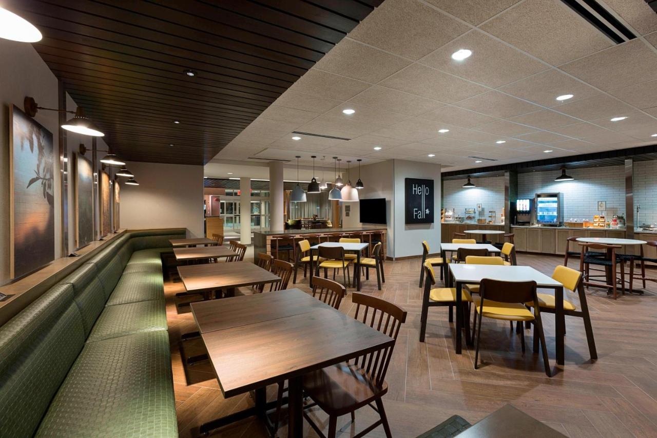 | Fairfield Inn & Suites by Marriott Shelby