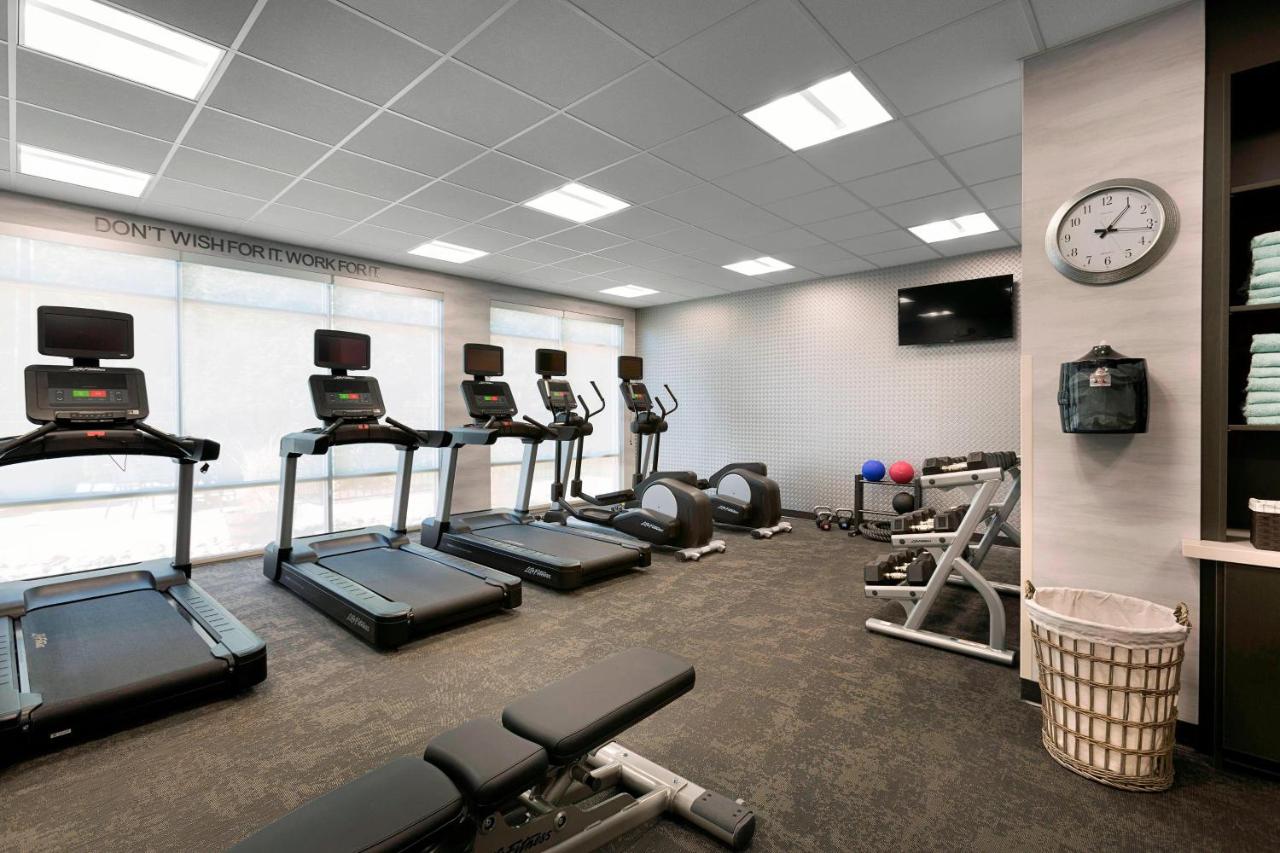 | Fairfield Inn & Suites by Marriott Shelby