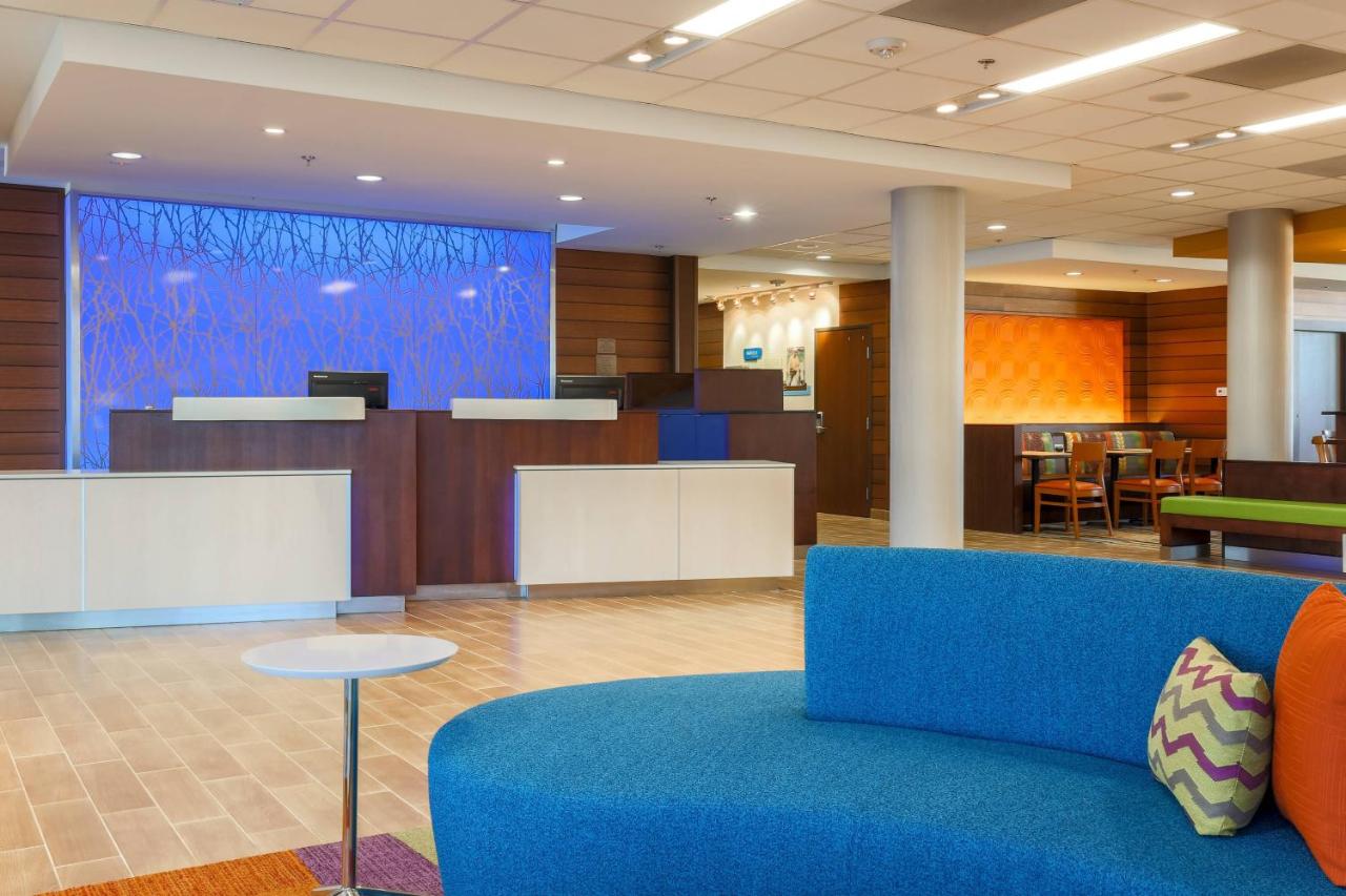 | Fairfield Inn & Suites Cotulla