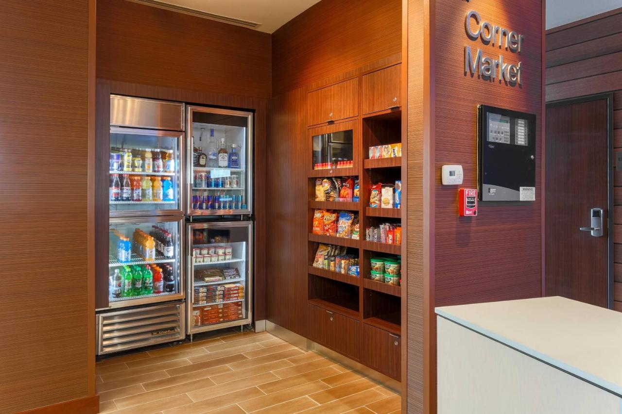 | Fairfield Inn & Suites Cotulla