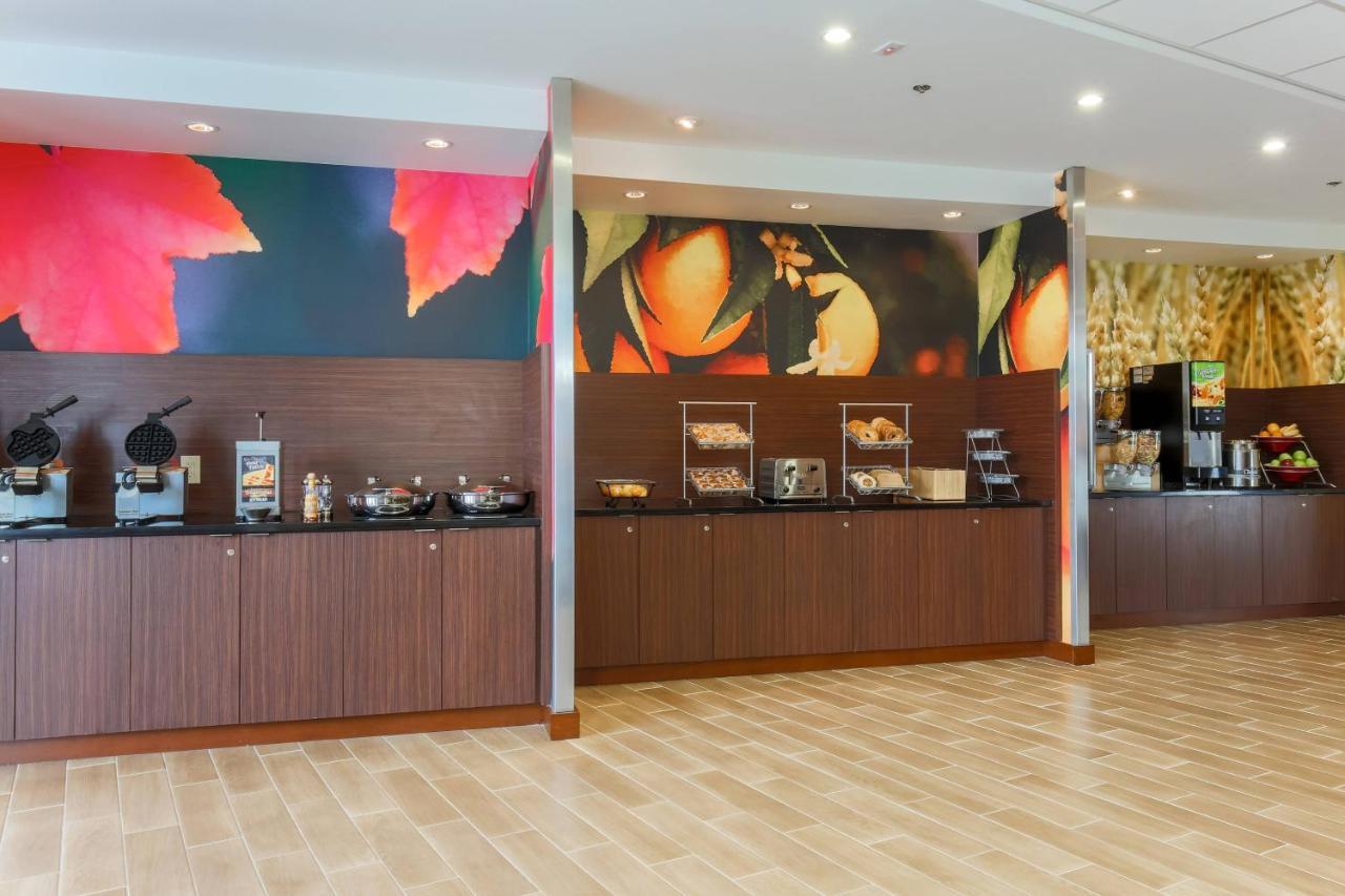 | Fairfield Inn & Suites Cotulla