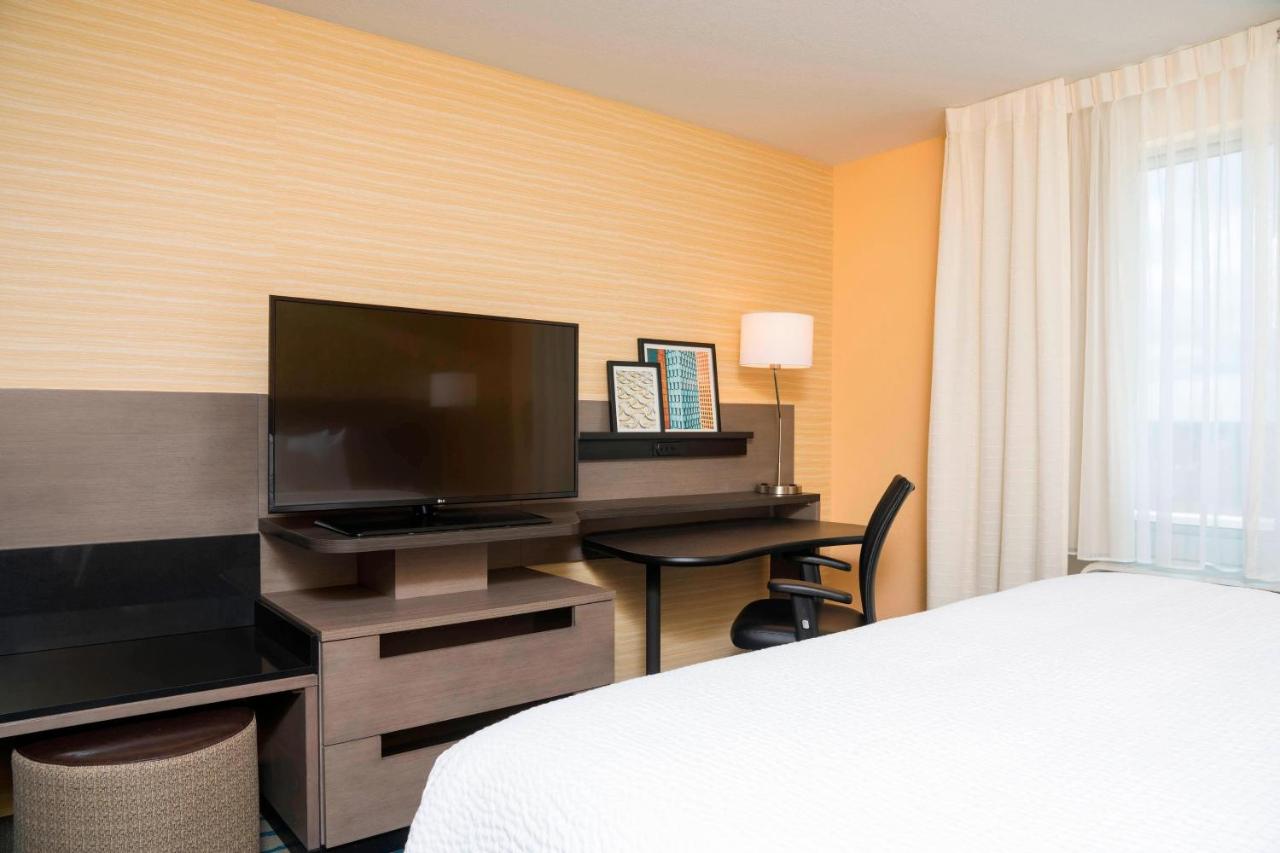 | Fairfield Inn & Suites Medina