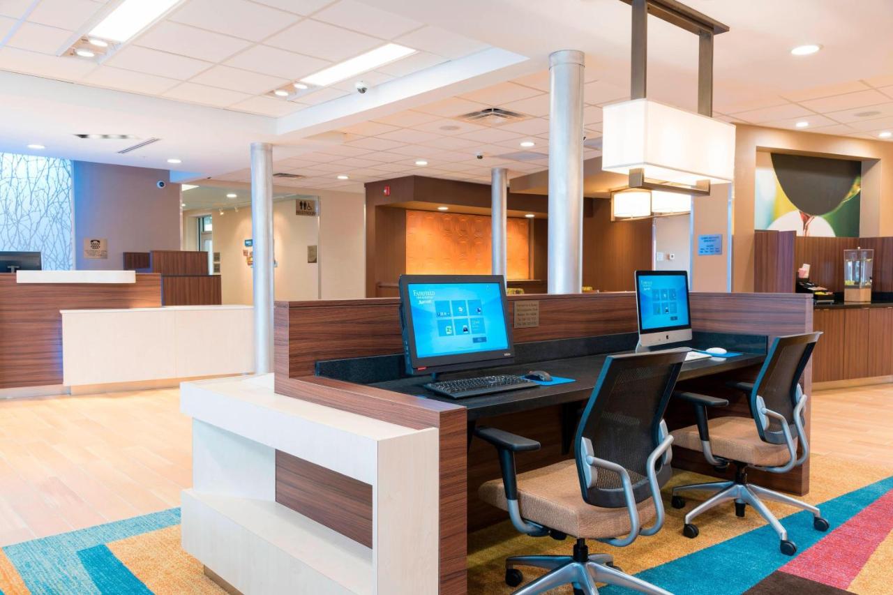 | Fairfield Inn & Suites Medina