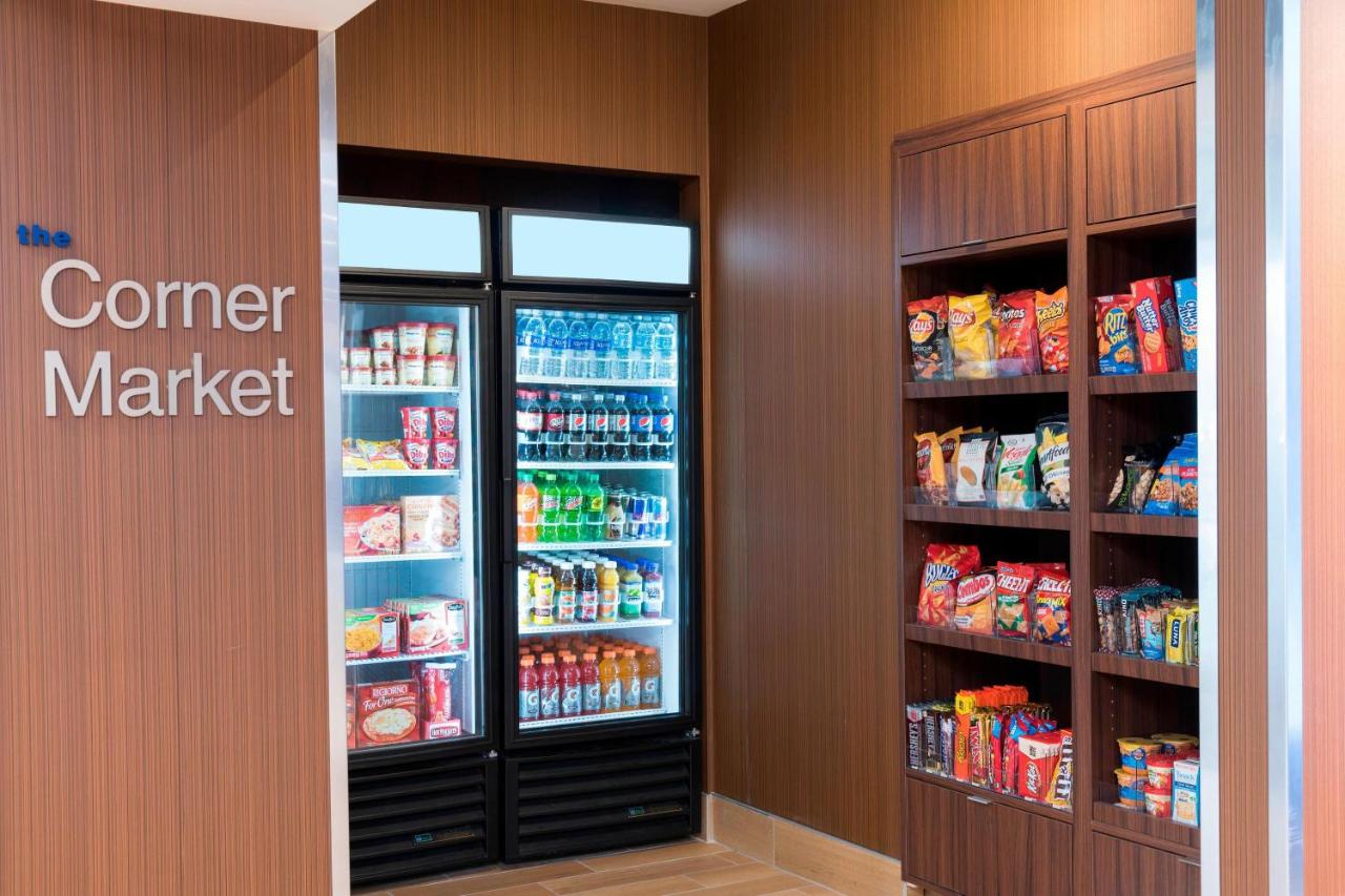 | Fairfield Inn & Suites Medina