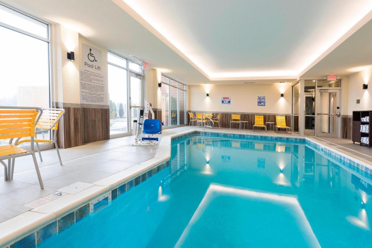 | Fairfield Inn & Suites Medina