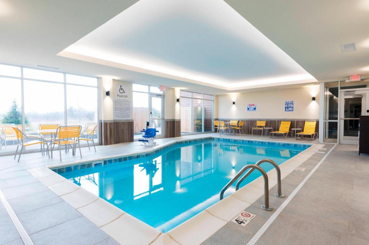 | Fairfield Inn & Suites Medina