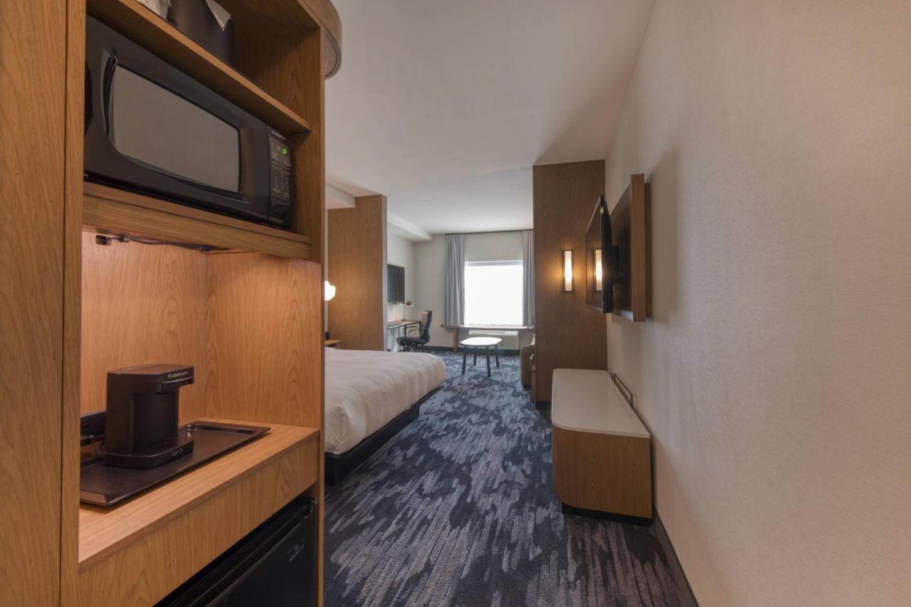Fairfield Inn & Suites by Marriott Charlotte Belmont