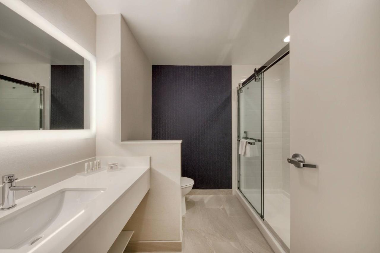 Fairfield Inn & Suites by Marriott Charlotte Belmont
