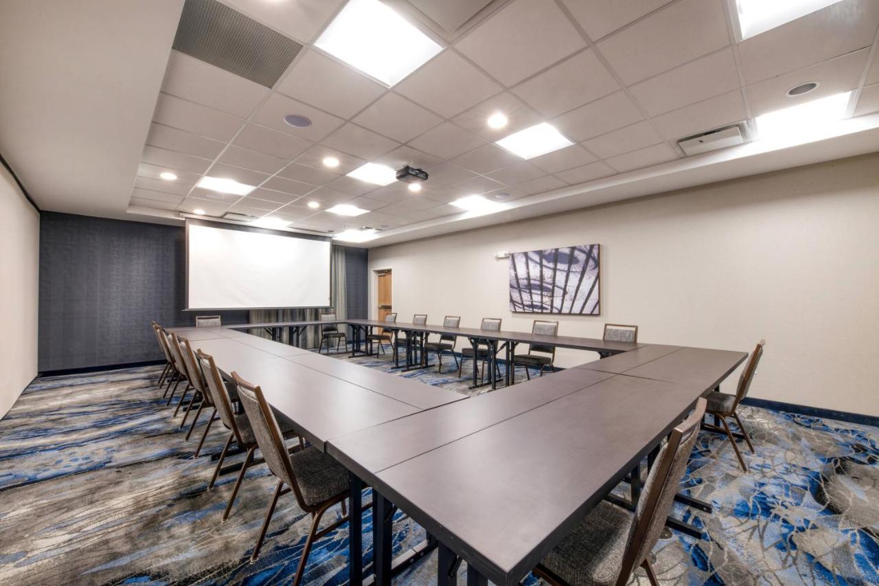 Fairfield Inn & Suites by Marriott Charlotte Belmont