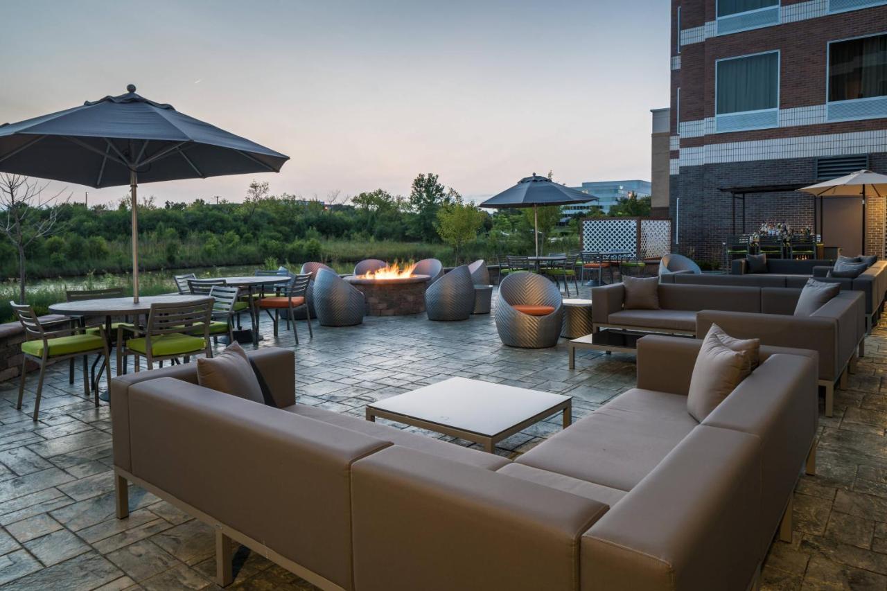| Fairfield Inn & Suites by Marriott Chicago Schaumburg