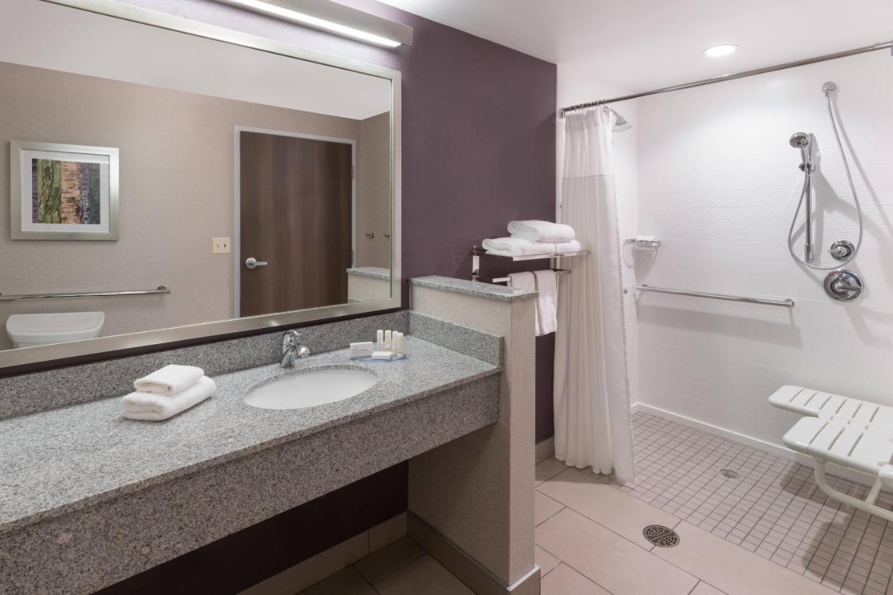 Queen Room with Two Queen Beds at Fairfield Inn & Suites by Marriott Chicago Schaumburg