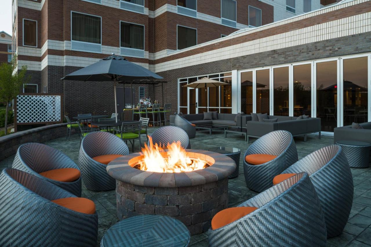 | Fairfield Inn & Suites by Marriott Chicago Schaumburg