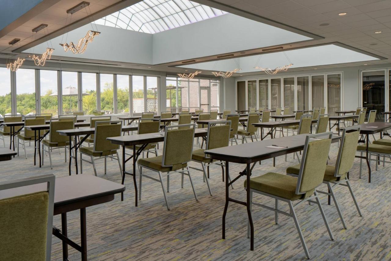 | Fairfield Inn & Suites by Marriott Chicago Schaumburg