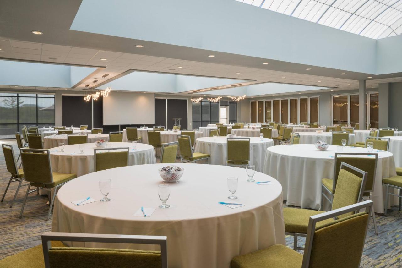 | Fairfield Inn & Suites by Marriott Chicago Schaumburg