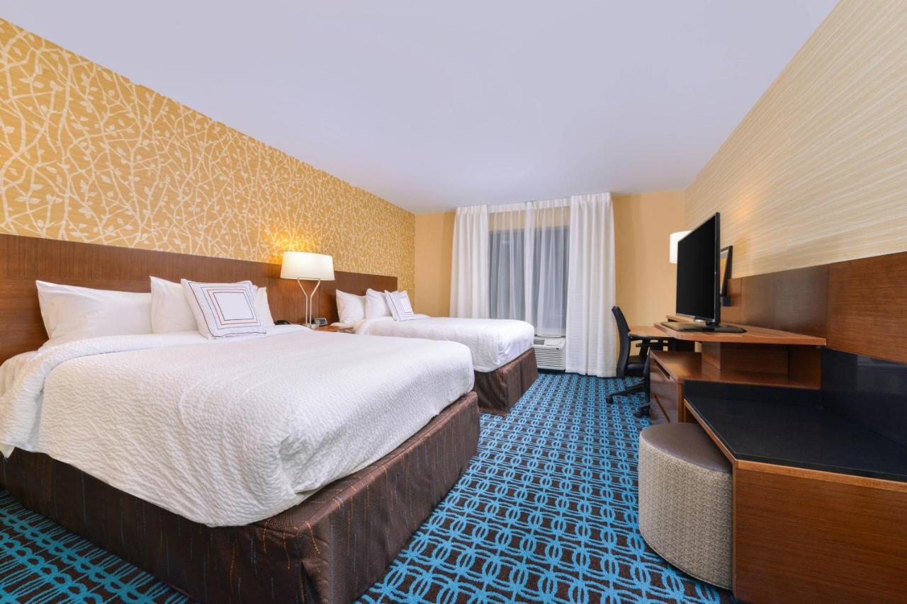 | Fairfield Inn & Suites by Marriott Coralville