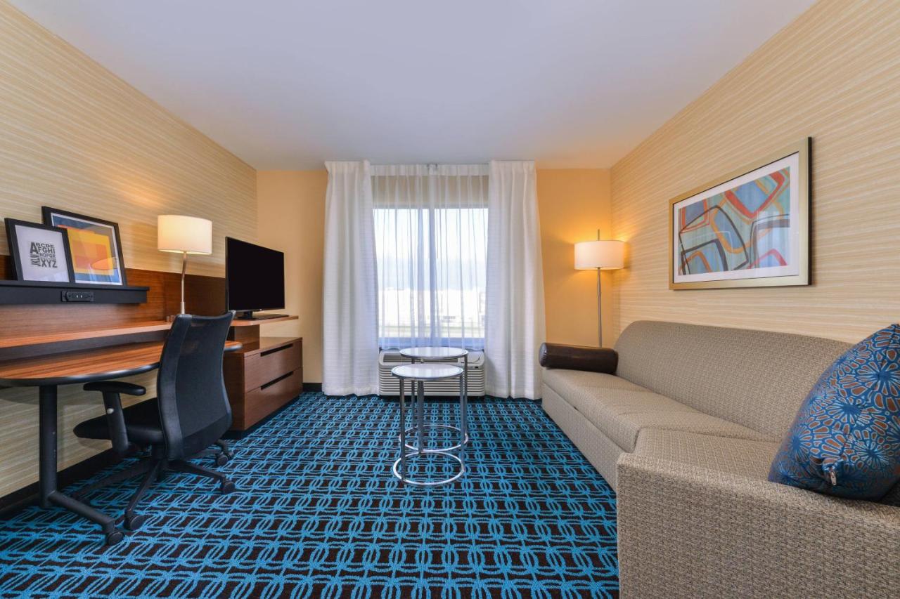 | Fairfield Inn & Suites by Marriott Coralville