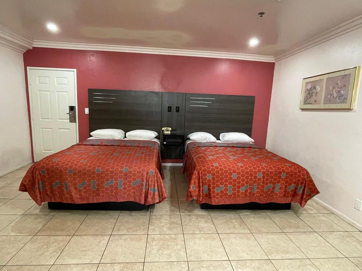 | Diamond Inn