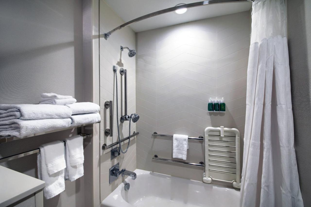  | Fairfield Inn & Suites by Marriott Dallas Cedar Hill