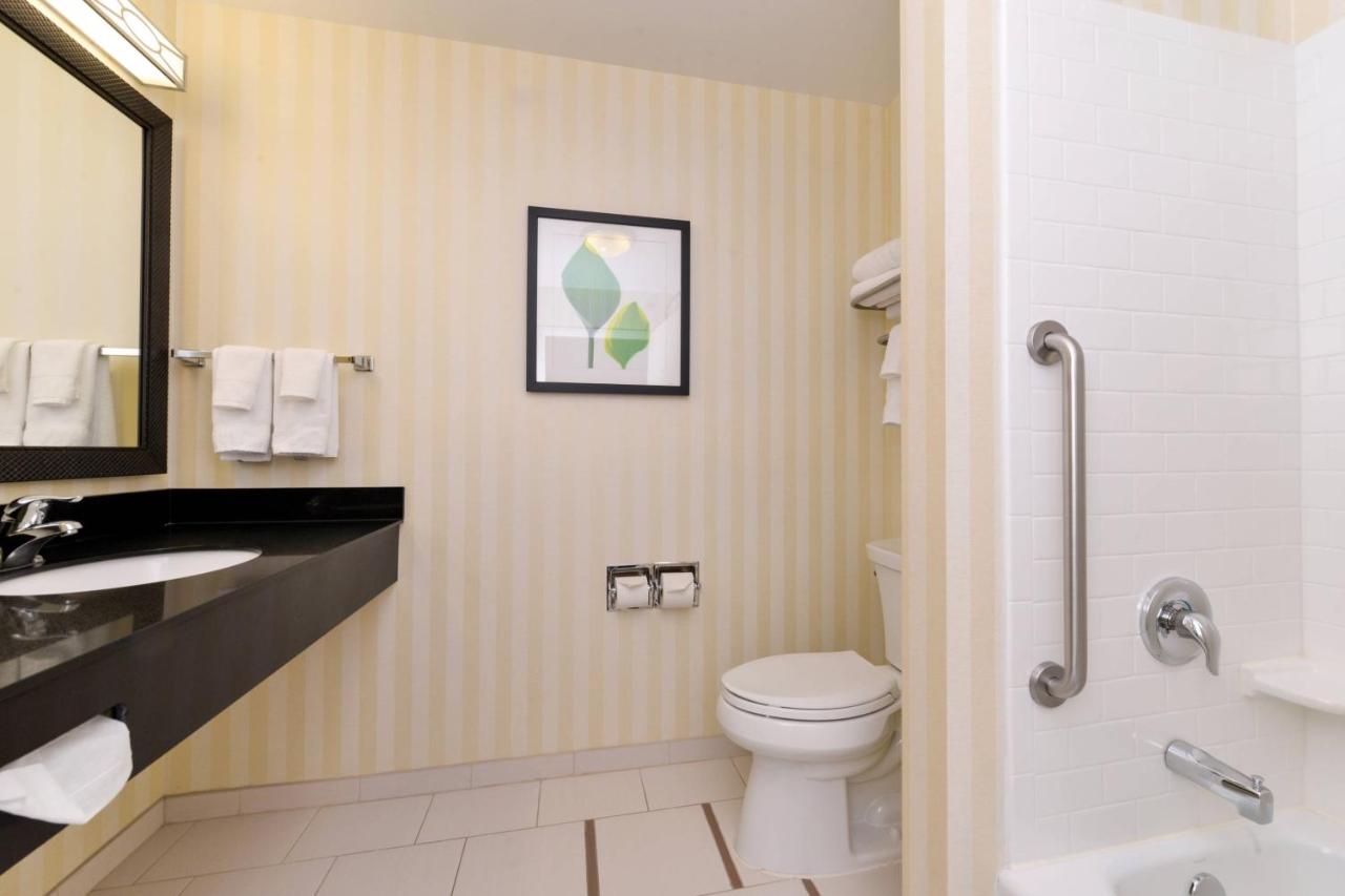  | Fairfield Inn & Suites by Marriott Cedar Rapids