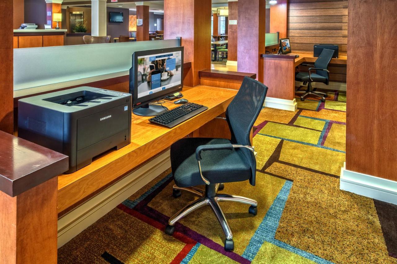 | Fairfield Inn & Suites by Marriott Naples