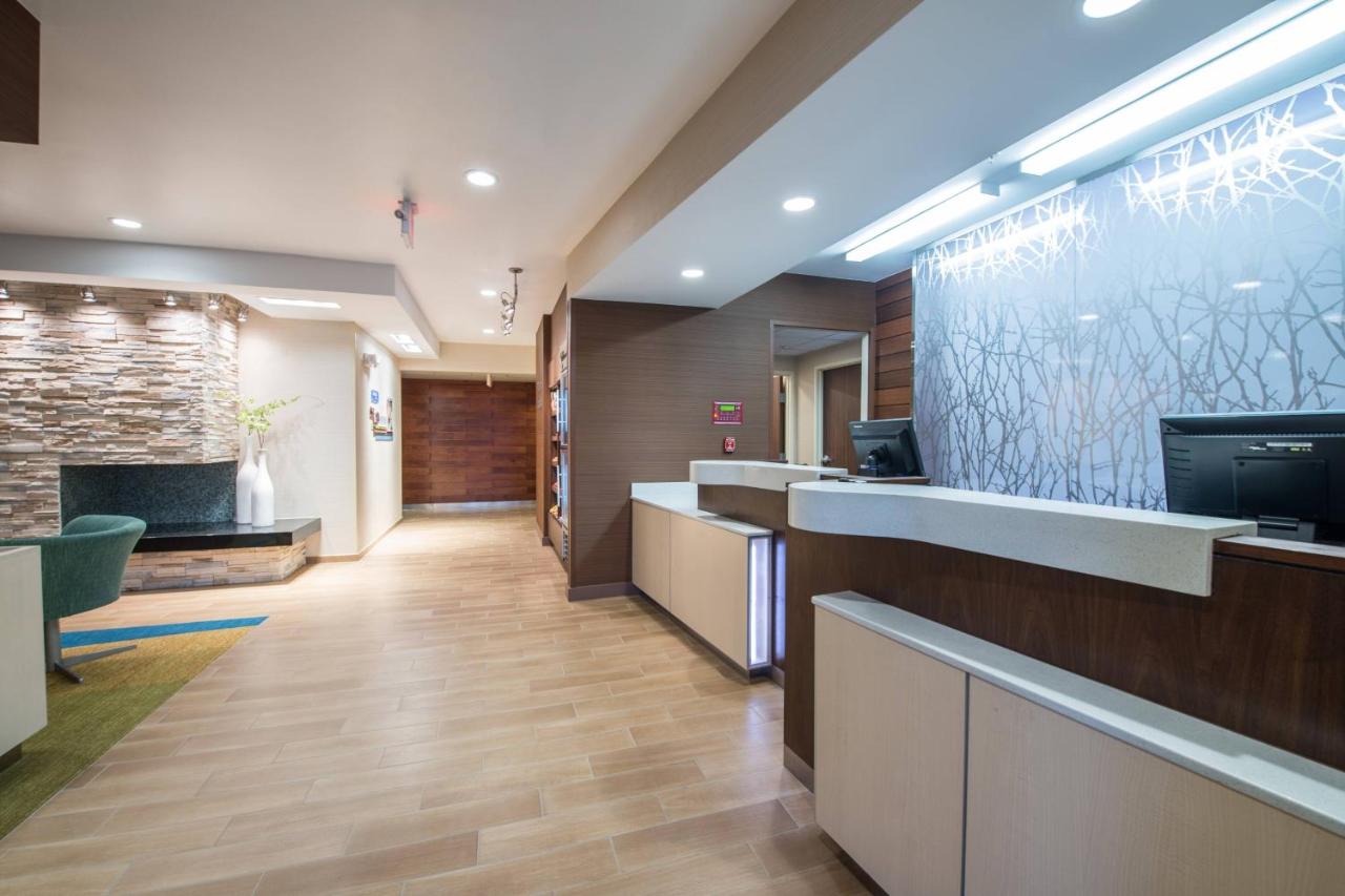 | Fairfield Inn & Suites by Marriott Dallas Lewisville