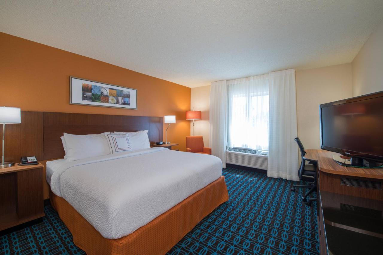 | Fairfield Inn & Suites by Marriott Dallas Lewisville
