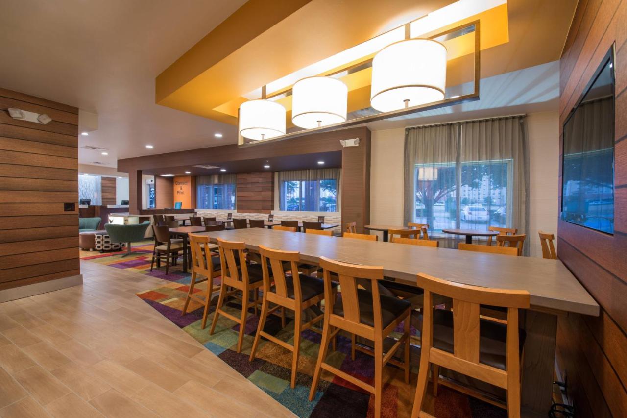 | Fairfield Inn & Suites by Marriott Dallas Lewisville