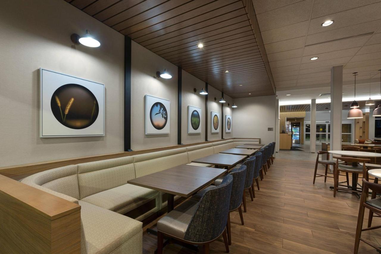 | Fairfield by Marriott Inn & Suites Statesville