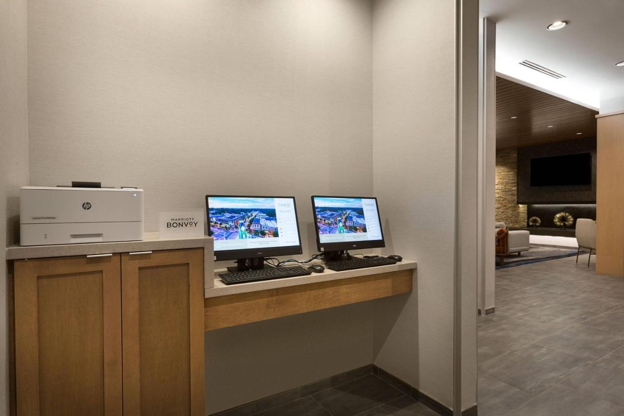 | Fairfield by Marriott Inn & Suites Statesville