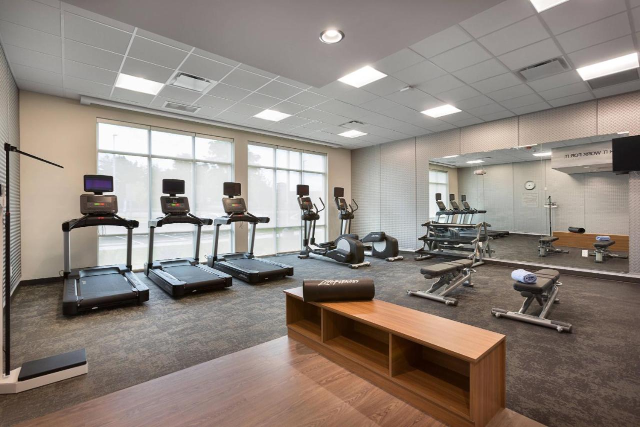 | Fairfield by Marriott Inn & Suites Statesville